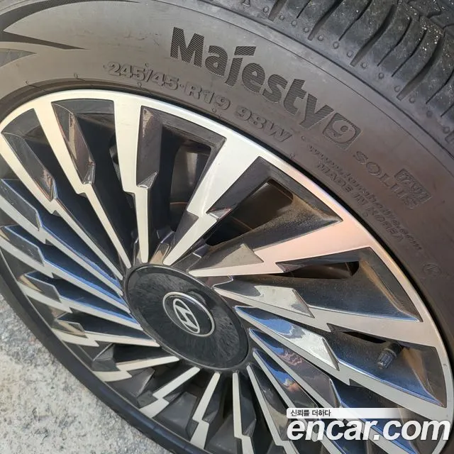 Hyundai Grandeur 2023 thumb 5