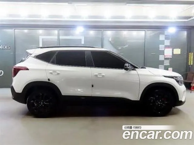 Kia Seltos 2023 thumb 3