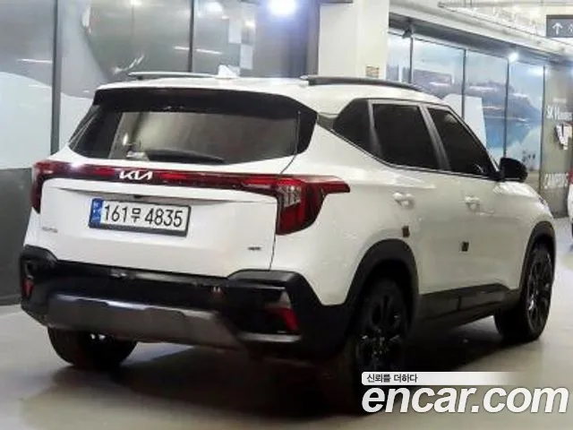 Kia Seltos 2023 thumb 4