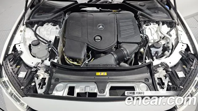Mercedes-Benz E-Класс 2025 thumb 6