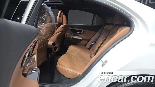 Mercedes-Benz E-Класс 2025 thumb 12