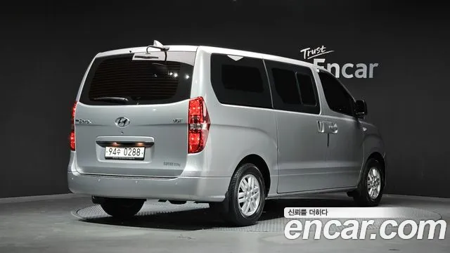Hyundai Starex 2019 thumb 2