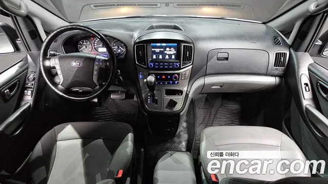 Hyundai Starex 2019 thumb 7