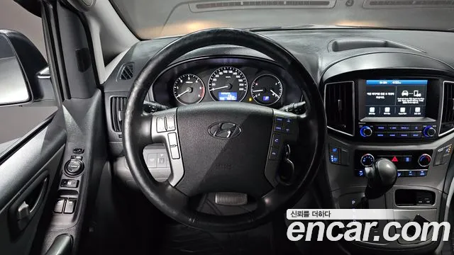 Hyundai Starex 2019 thumb 12