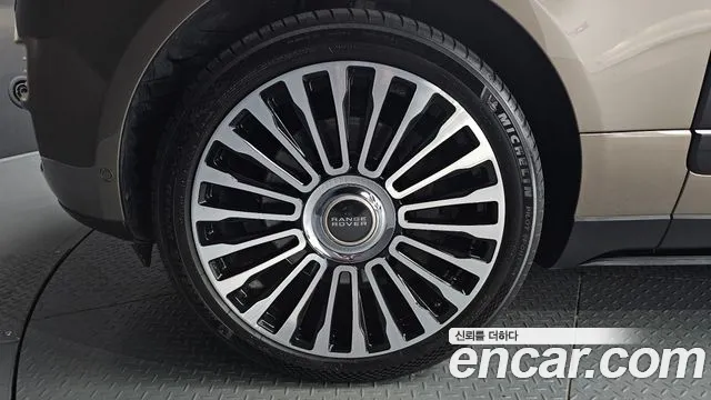 Land Rover Range Rover 2016 thumb 5
