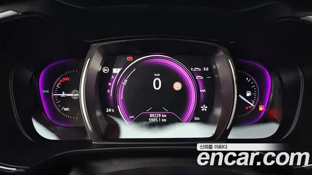 Renault-KoreaSamsung Koleos 2019 thumb 7