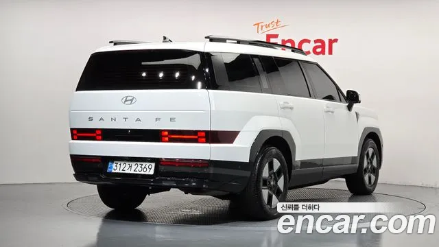 Hyundai Santa Fe 2024 thumb 2