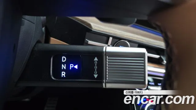 Hyundai Santa Fe 2024 thumb 9