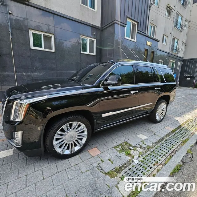 Cadillac Escalade 2019 thumb 4