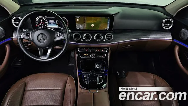 Mercedes-Benz E-Класс 2017 thumb 7