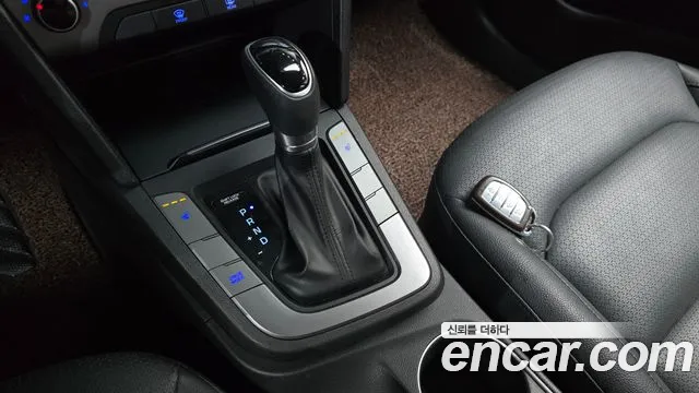 Hyundai Avante 2018 thumb 9