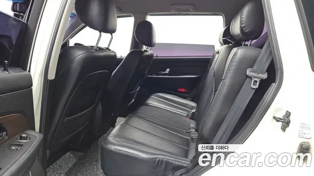 KG_Mobility_Ssangyong Rexton 2013 thumb 11