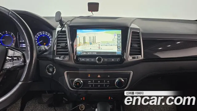KG_Mobility_Ssangyong Rexton 2021 thumb 12