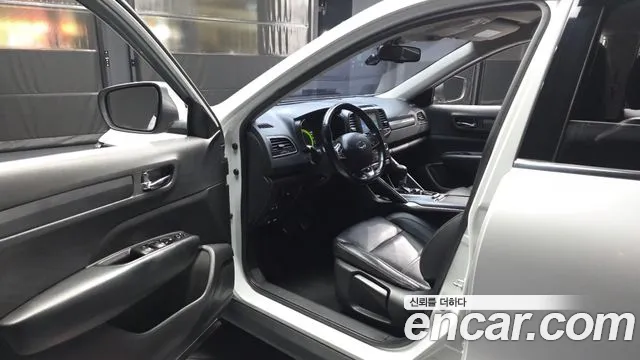 Renault-KoreaSamsung Koleos 2018 thumb 9