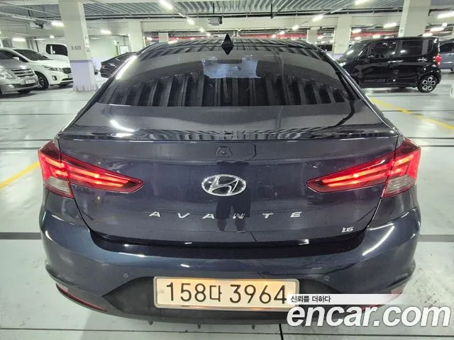 Hyundai Avante 2019 thumb 7