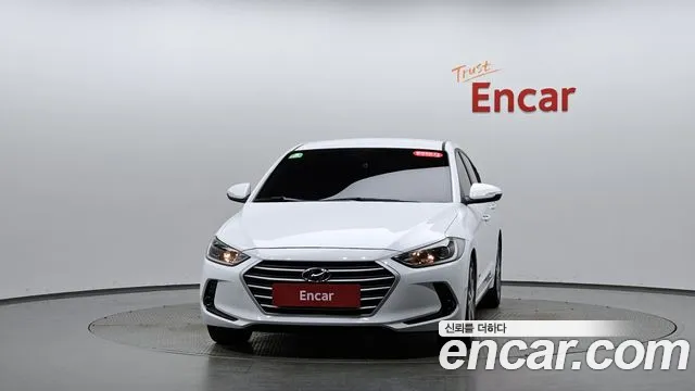 Hyundai Avante 2018 thumb 2