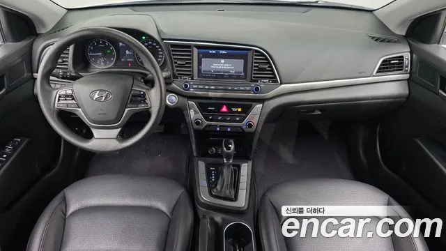 Hyundai Avante 2018 thumb 6