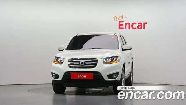 Hyundai Santa Fe 2011 thumb 3