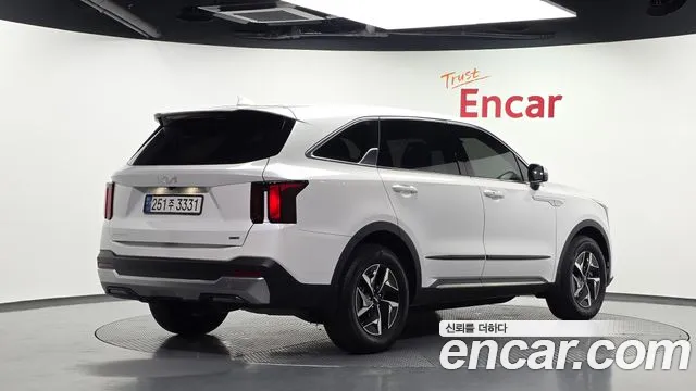 Kia Sorento 2024 thumb 2