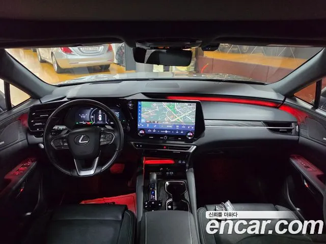 Lexus RX 2025 thumb 10