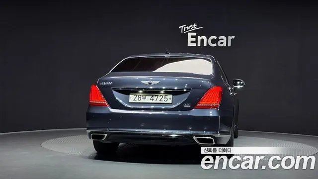 Genesis G90 2016 thumb 4