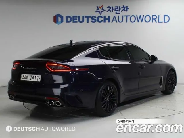 Kia Stinger 2019 thumb 3