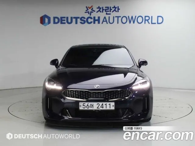 Kia Stinger 2019 thumb 12