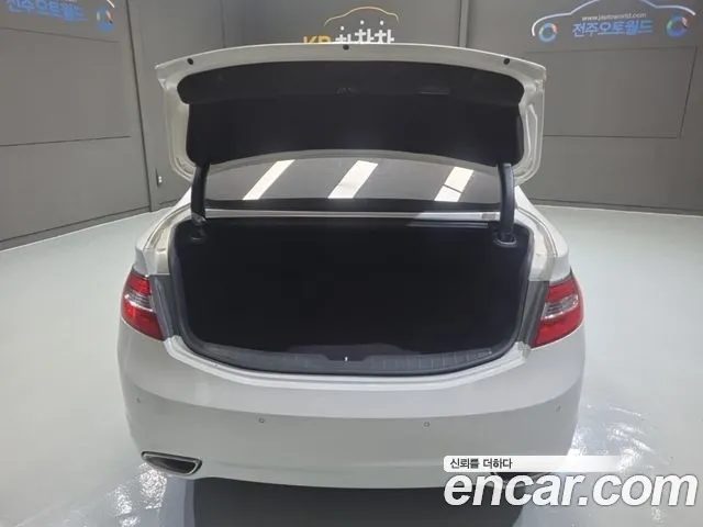 Hyundai Grandeur 2014 thumb 4
