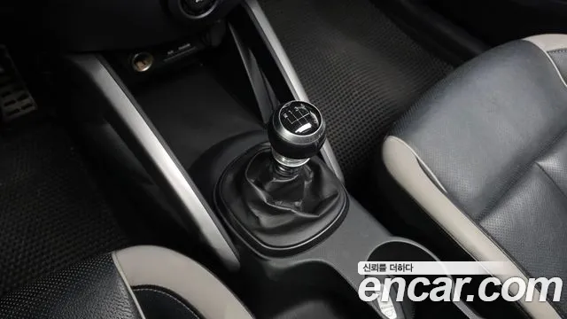Hyundai Veloster 2013 thumb 9
