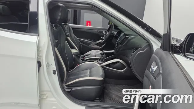 Hyundai Veloster 2013 thumb 11