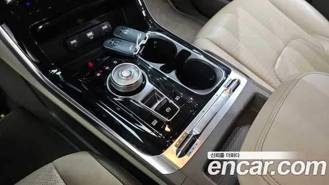 Kia Carnival 2023 thumb 9