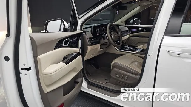 Kia Carnival 2023 thumb 10