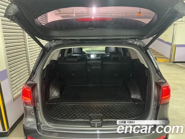 Kia Sorento 2018 thumb 6