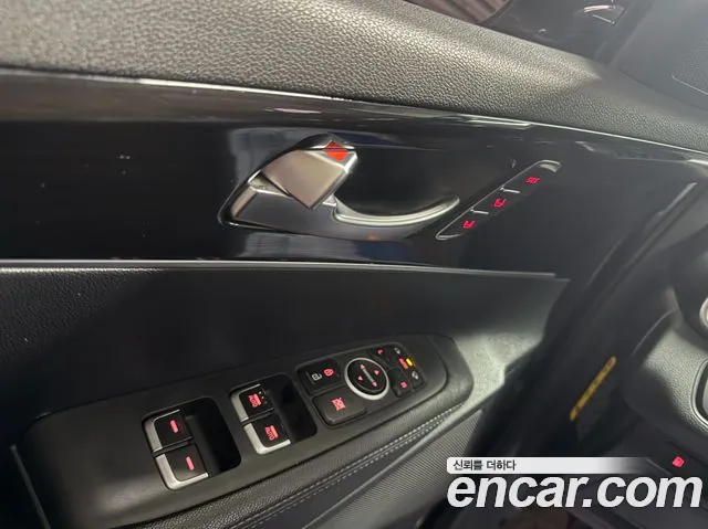 Kia Sorento 2018 thumb 8