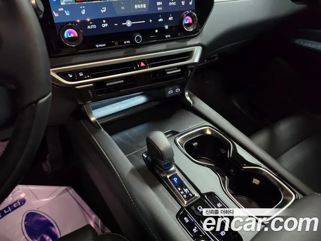 Lexus RX 2025 thumb 9