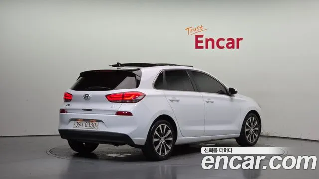 Hyundai i30 2016 thumb 2