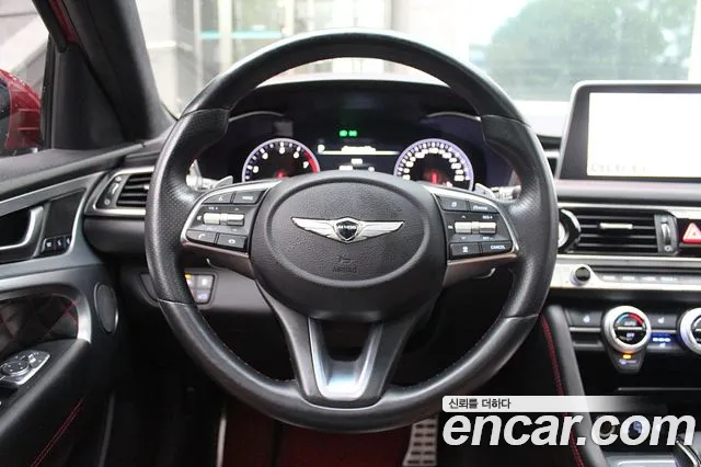 Genesis G70 2018 thumb 9