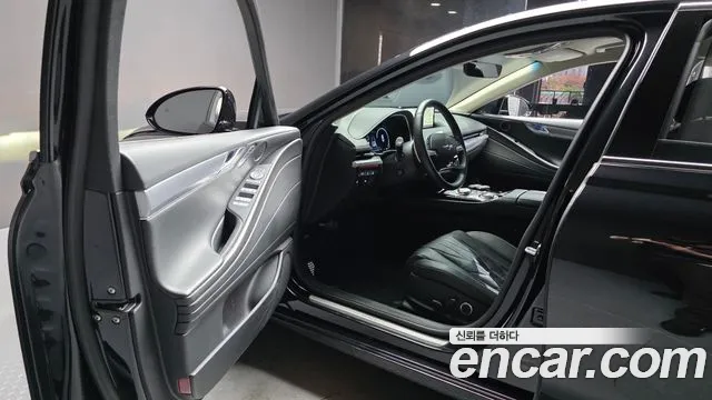 Genesis G80 2023 thumb 10
