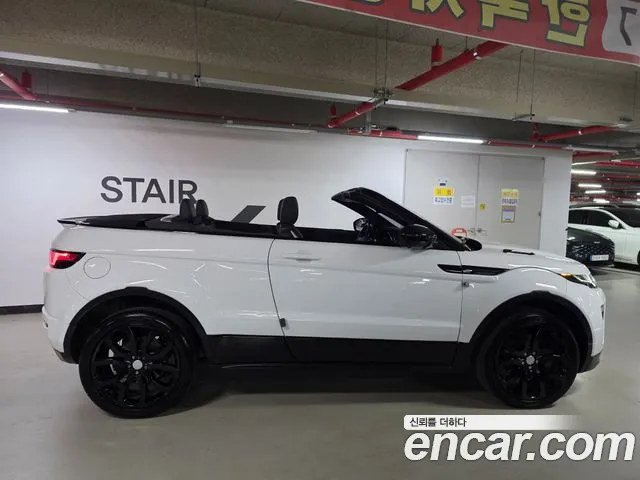Land Rover Range Rover Evoque 2017 thumb 3