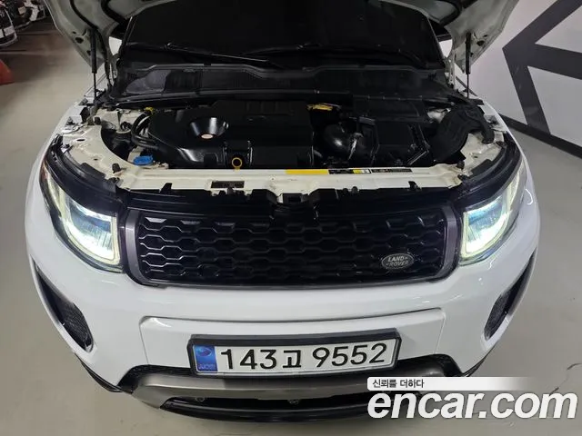 Land Rover Range Rover Evoque 2017 thumb 6