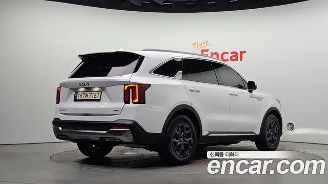 Kia Sorento 2024 thumb 2