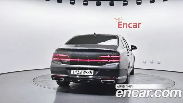 Genesis G90 2019 thumb 4