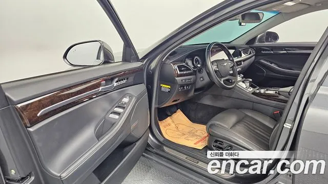 Genesis G90 2019 thumb 10