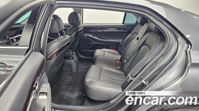 Genesis G90 2019 thumb 12