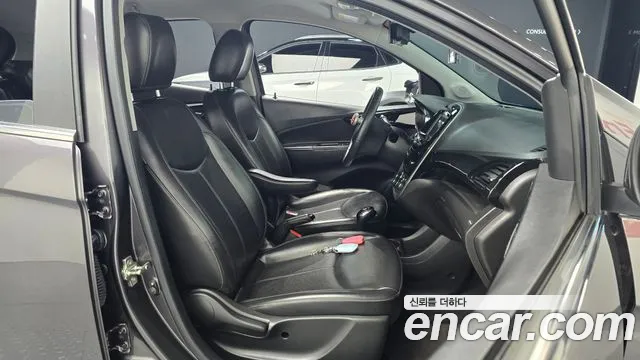 ChevroletGMDaewoo Spark 2015 thumb 10