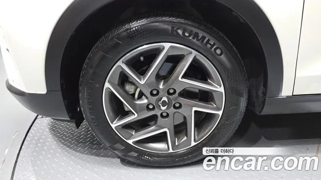 KG_Mobility_Ssangyong TIBOLI 2024 thumb 5