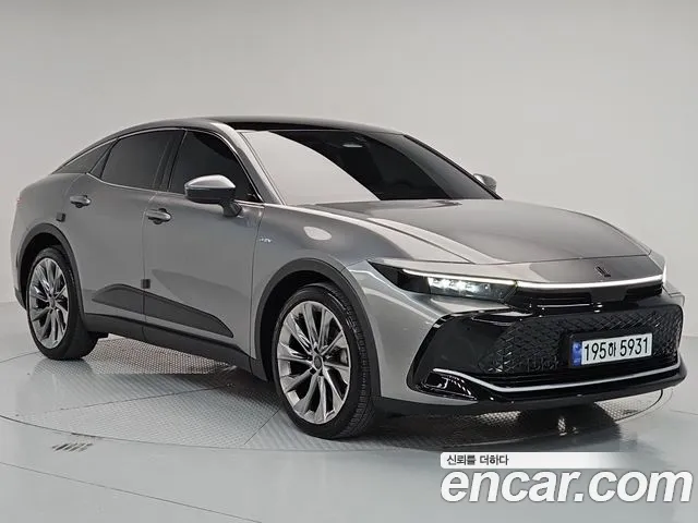 Toyota Crown 2024 thumb 2