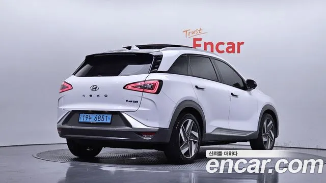 Hyundai Nexo 2022 thumb 2