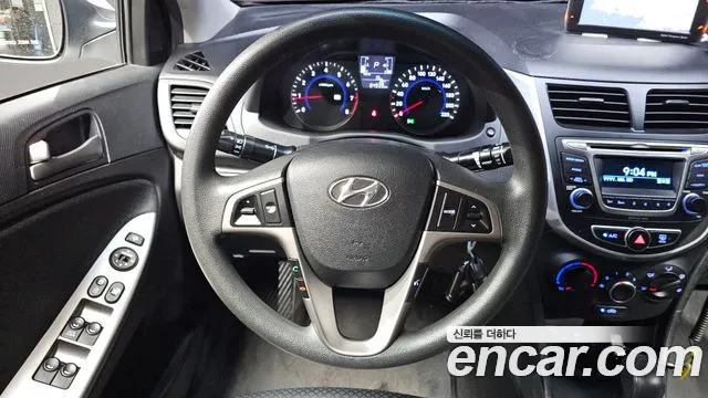 Hyundai Accent 2018 thumb 12