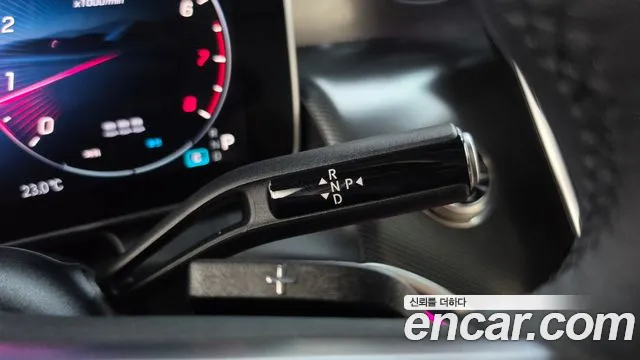 Mercedes-Benz GLC 2025 thumb 9